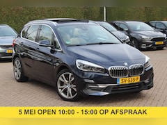 BMW 2-serie Active Tourer - 225xe iPerformance High Executive / Panoramadak / Camera / Head-up / Leder / 18'' / Keyles