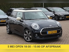 MINI Cooper - 1.5 60 Years Edition / Panoramadak / Head-up / Leder / Harman Kardon / 17'' / Navigatie /