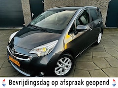 Toyota Verso S - 1.3 VVT-i Trend|AIRCO|HOGE Instap|veel ruimte en comfort|