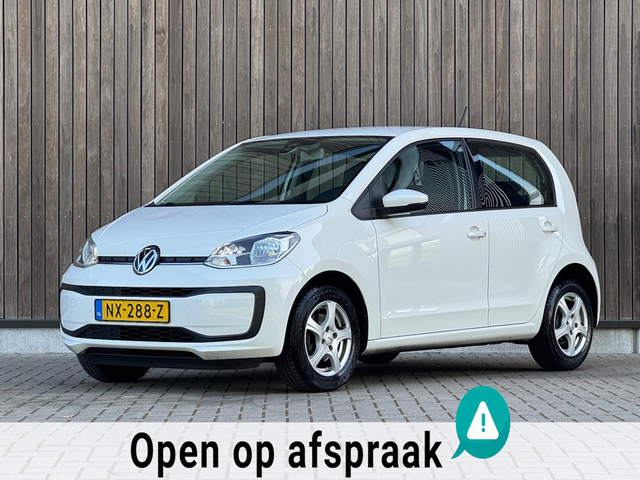 Volkswagen Up! - 1.0 BMT move up! |Airco|Cruise| - AutoWereld.nl
