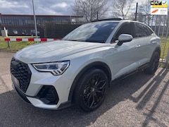 Audi Q3 Sportback - 35 TFSI S-line Pano 20inch Black Optic Camera Matrix