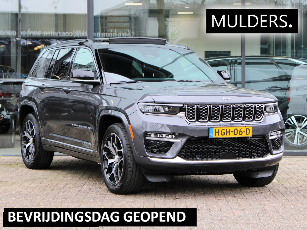 Jeep Grand Cherokee - 2.0 Summit Reserve 4xe | Navi / Panoramadak / Mcintosh - AutoWereld.nl
