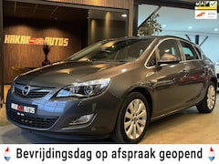 Opel Astra - 1.6 Sport | Xenon | Led | Navi | Stoel/stuurverw,