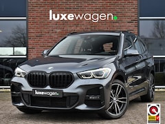 BMW X1 - xDrive25e M-Sport Pano HUD ACC Carplay Camera El-Klep