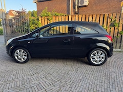 Opel Corsa - 1.2-16V Enjoy