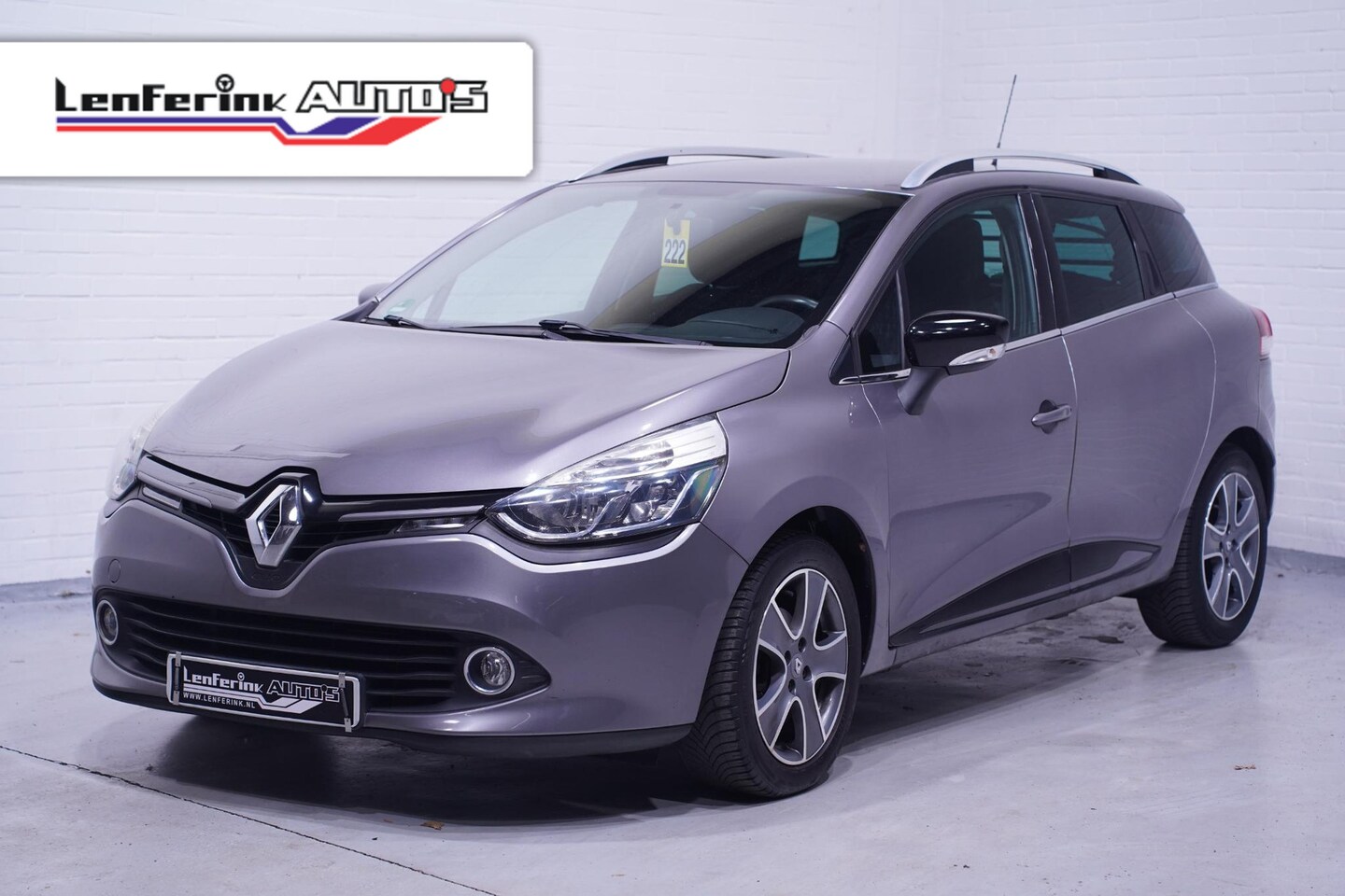 Renault Clio Estate - 0.9 TCe Night&Day Navi Cruise PDC Trekhaak NAP - AutoWereld.nl