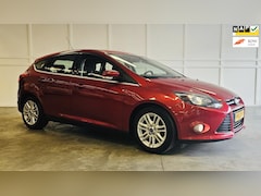 Ford Focus - 1.0 EcoBoost Titanium / Trekhaak / Navi / Cruise