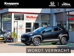 Toyota Yaris Cross - 1.5 Hybrid 130 Style Edition 2025 Parkeersensoren V+A, Dodehoeksensor, Navigatie , All-in