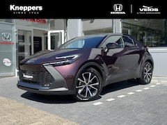 Toyota C-HR - 1.8 Hybrid 140 First Edition Dodenhoekdetectie, Navigatie, Parkeersensoren V + A , All-in