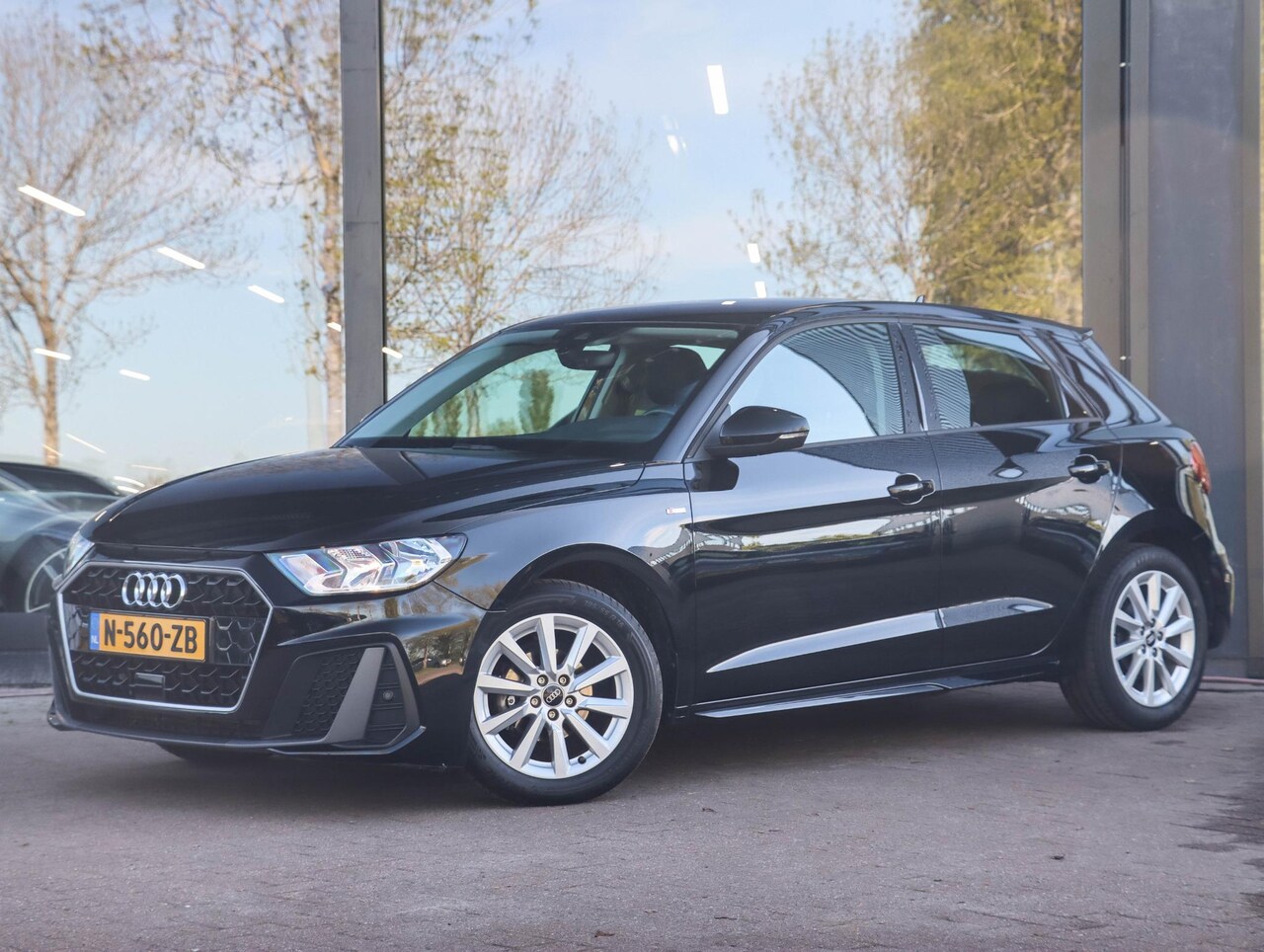 Audi A1 Sportback - 25 TFSI S edition Automaat | S Line - AutoWereld.nl
