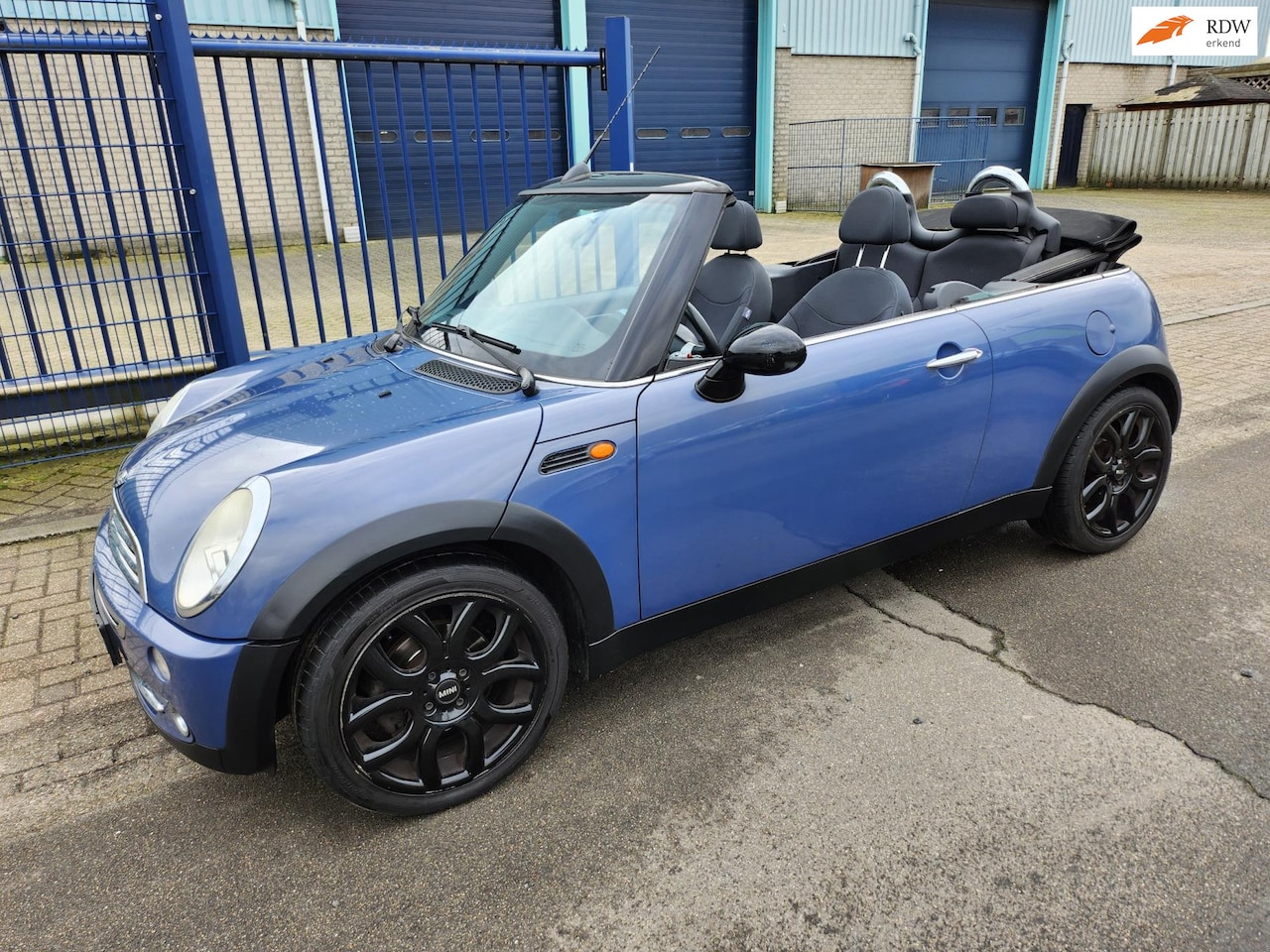 MINI Cabrio - Mini 1.6 One Pepper *190.141 KM*AIRCO*CV*17 INCH - AutoWereld.nl