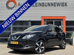 Nissan Qashqai - 1.2 Connect Edition / Panoramadak / Trekhaak / Automaat / Navi / 360 Camera /
