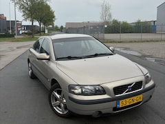 Volvo S60 - 2.4
