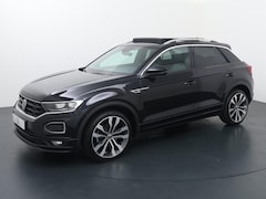 Volkswagen T-Roc - 1.5 TSI Sport | 150 PK | Automaat | Trekhaak | Panoramadak | R line |