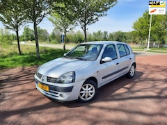 Renault Clio - 1.4-16V Privilège | apk: 09-04-2026 | automaat