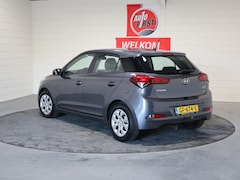 Hyundai i20 - 1.2 HP i-Motion, Airco, Radio, Blue tooth tel, Isofix, Cruise control, All season banden,