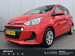 Hyundai i10 - 1.0i Comfort / Navigatie / Bluetooth / Cruise control / Pakeersensoren achter/ Elek. Ramen