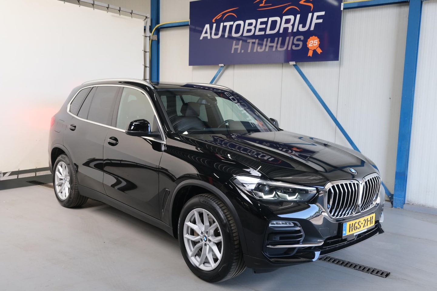 BMW X5 - XDrive45e High Executive - Luchtvering, Airco, Cruise, Navi, PDC, Camera. - AutoWereld.nl