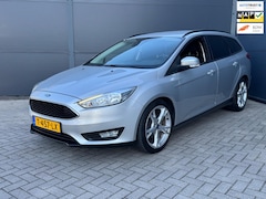 Ford Focus Wagon - 1.0 Titanium / Led / Navi