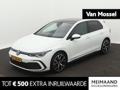 Volkswagen Golf - 1.4 eHybrid GTE | Navigatie | Panoramadak | IQ-Light | Leder | Camera | Stoel- Stuurverwar