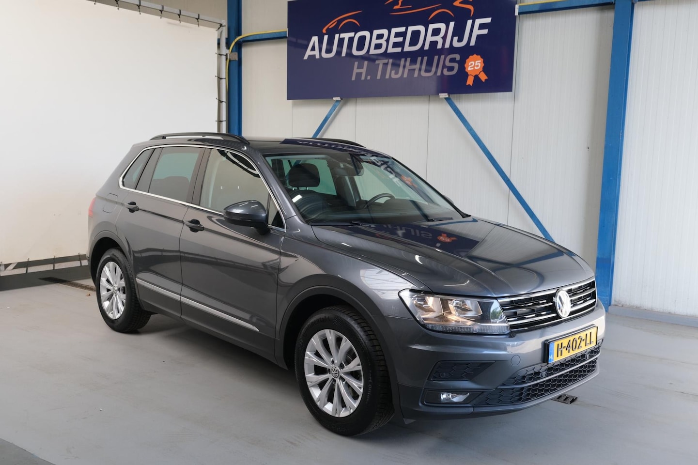 Volkswagen Tiguan - 1.5 TSI ACT Comfortline Automaat - N.A.P. Airco, Cruise, Navi, PDC. - AutoWereld.nl