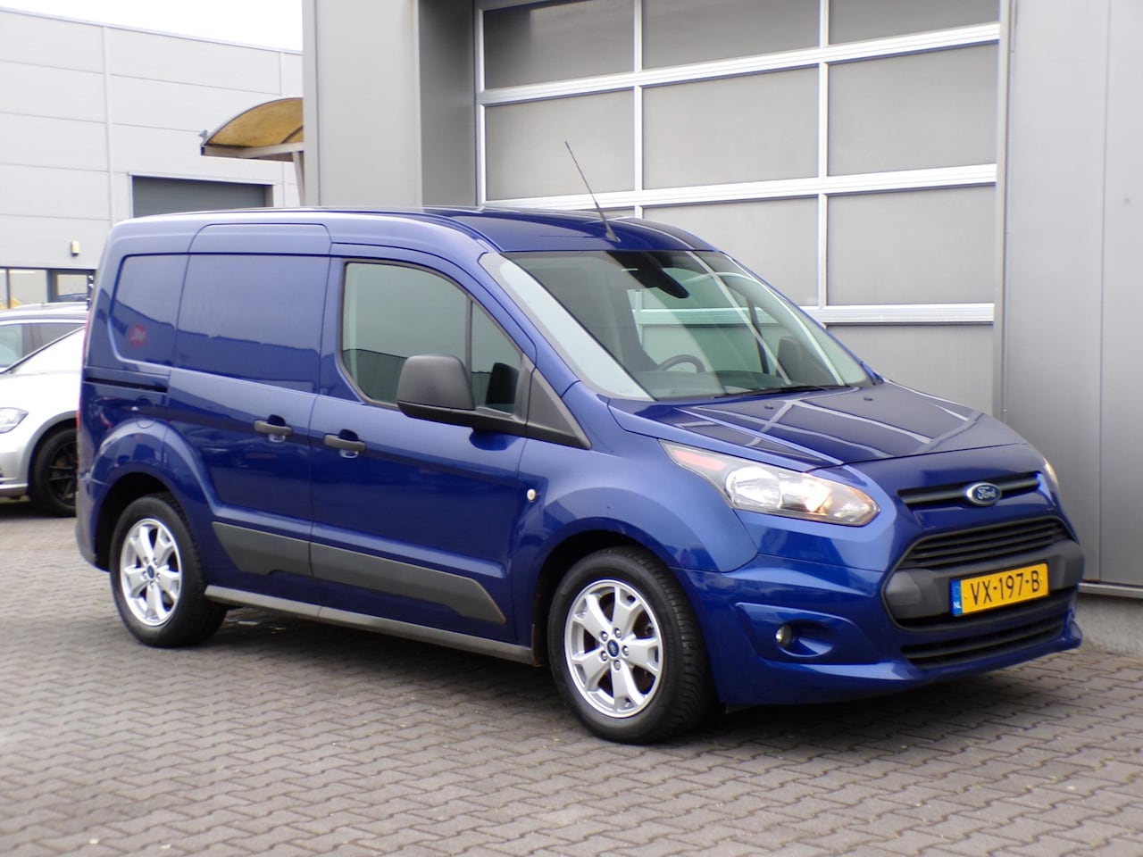 Ford Transit Connect - 1.0 Ecoboost L1 Trend 3 Zits/Airco/Navi/Cruise!! - AutoWereld.nl