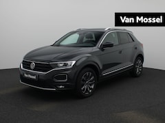 Volkswagen T-Roc - 1.5 TSI Sport | Automaat | Donkere Velgen 'Grey' | Digital Cockpit PRO | Parkeercamera | S