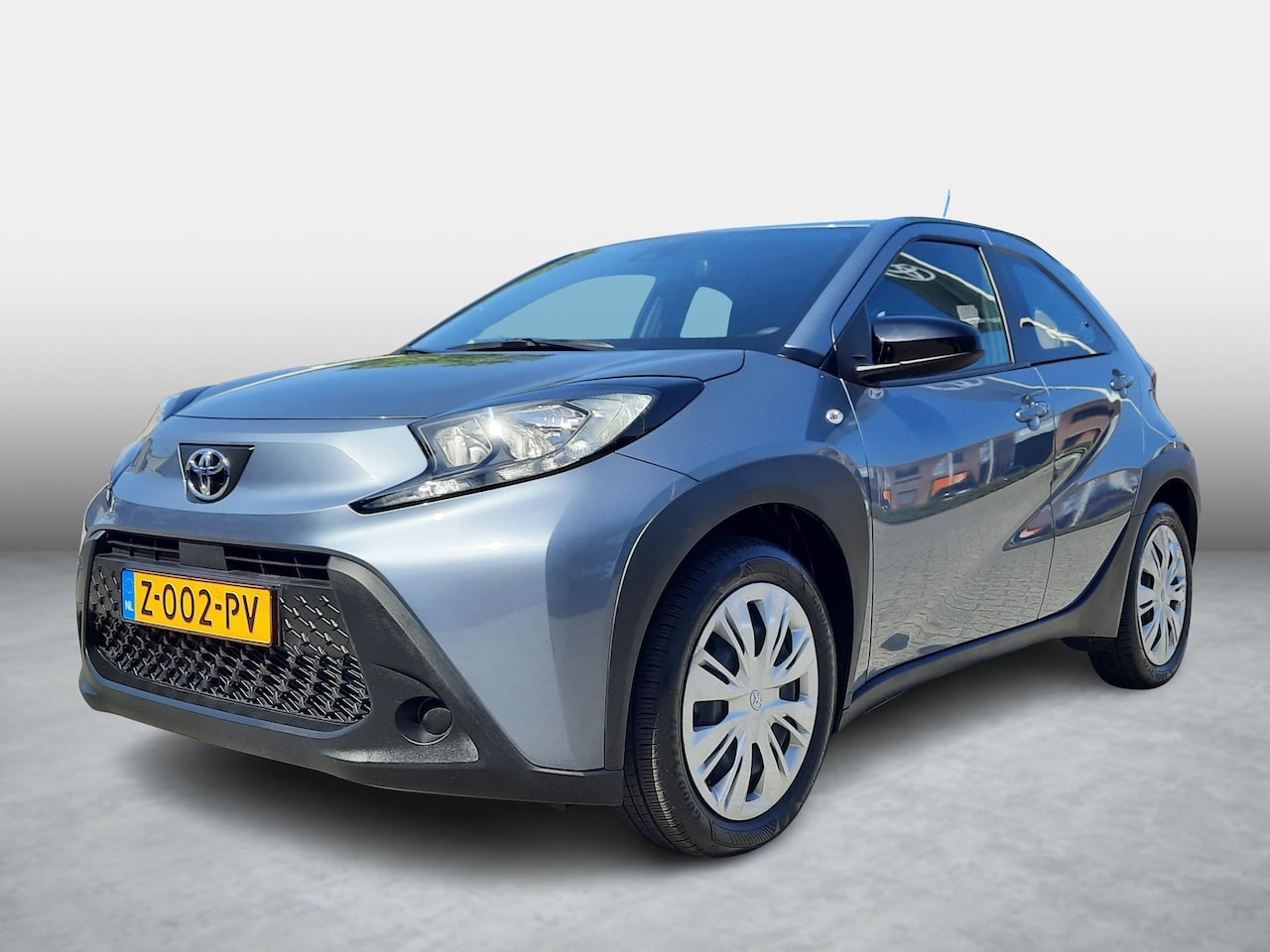 Toyota Aygo X - 1.0 VVT-i MT play 1.0 VVT-i MT Play - AutoWereld.nl