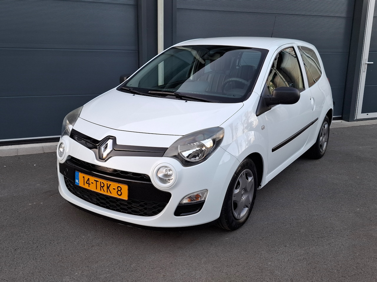 Renault Twingo - 1.2-16V Authentique - AutoWereld.nl
