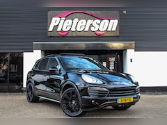 Porsche Cayenne - 4.8 S HANDEL/EXPORT PANO CARBON LUCHTVERING
