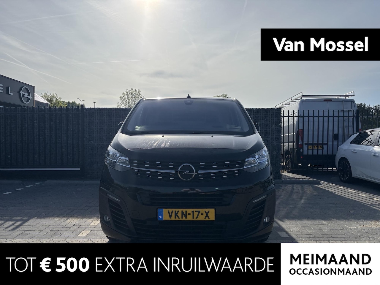 Opel Vivaro - 2.0 CDTI 150 PK L3H1 Innovation | Navigatie | Climate Control | Trekhaak - AutoWereld.nl