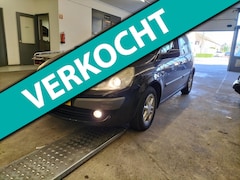Renault Scénic - 1.6-16V Business Line