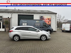 Hyundai i30 Wagon - 1.6 GDI i-Catcher 135PK jaar APK+ beurt NAP LEER 2013