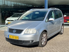 Volkswagen Touran - 1.6-16V FSI Trendline CLIMA