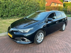 Toyota Auris Touring Sports - 1.8 Hybrid Lease pro vele opties dealer onderhouden nette auto