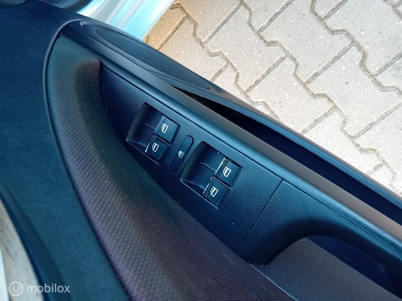 Seat Leon - 2.0 FSI Stylance APK 04 2026 - AutoWereld.nl