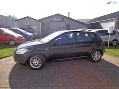 Kia Cee'd - 1.4 Fifteen ISG 5-DRS AIRCO