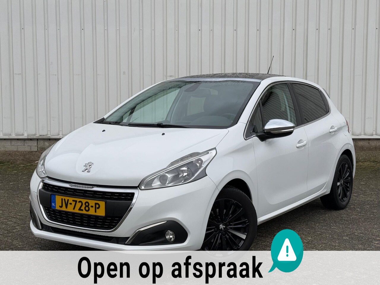 Peugeot 208 - 1.2 PureTech Allure Navi,Pano,Camera,AppleCarplayClima,Cruise,PDC,NAP,2e eigenaar,Lmv,Apk - AutoWereld.nl