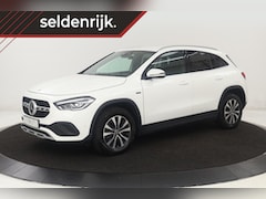 Mercedes-Benz GLA-Klasse - 250e Style | Adaptive cruise | Carplay | Stoelverwarming | Camera | Half leder | Full LED