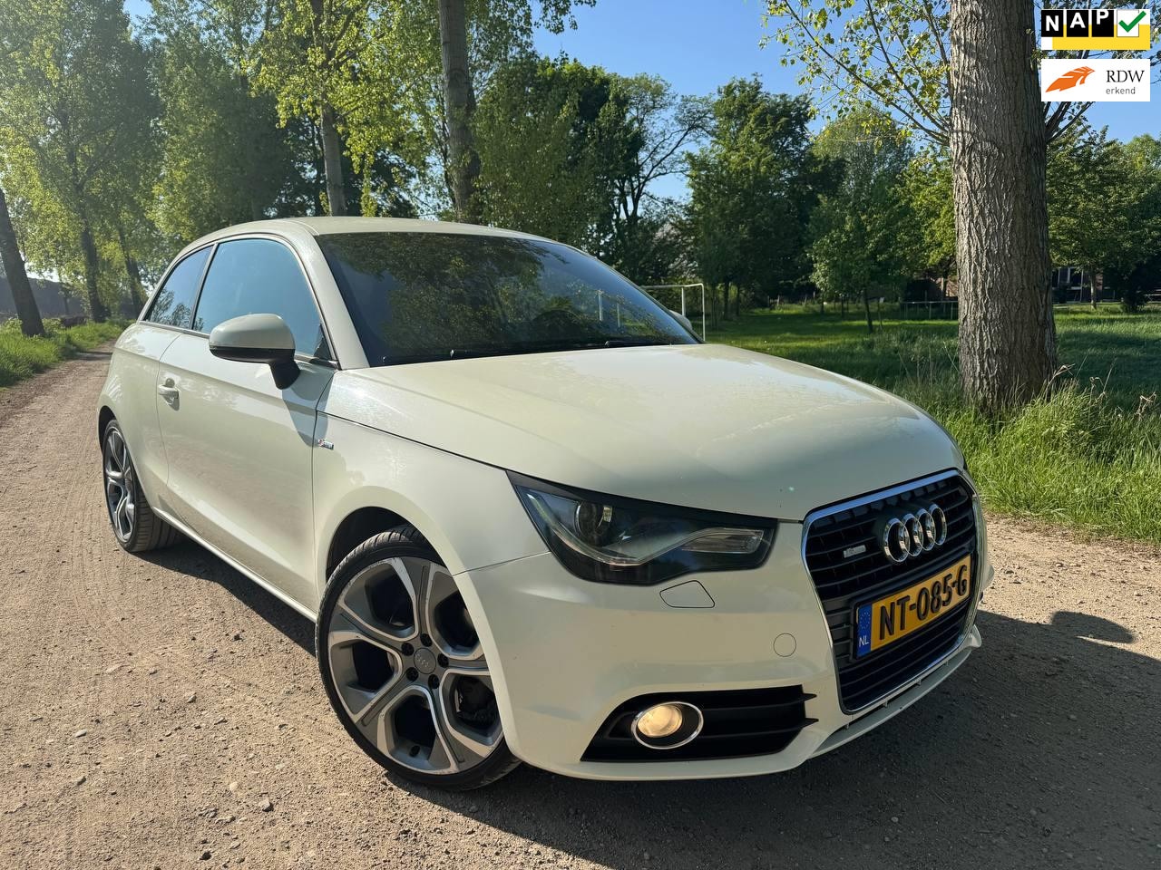 Audi A1 - 1.4 TFSI Ambition Pro Line Business S-LINE S-tronic - AutoWereld.nl