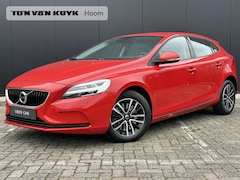Volvo V40 - 1.5 T2 Nordic+ Navigatie / Climate Control / Parkeer- en stoelverwarming / park assist