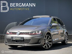 Volkswagen Golf - 2.0 TSI GTI Performance|Dynaudio|Pano|ACC