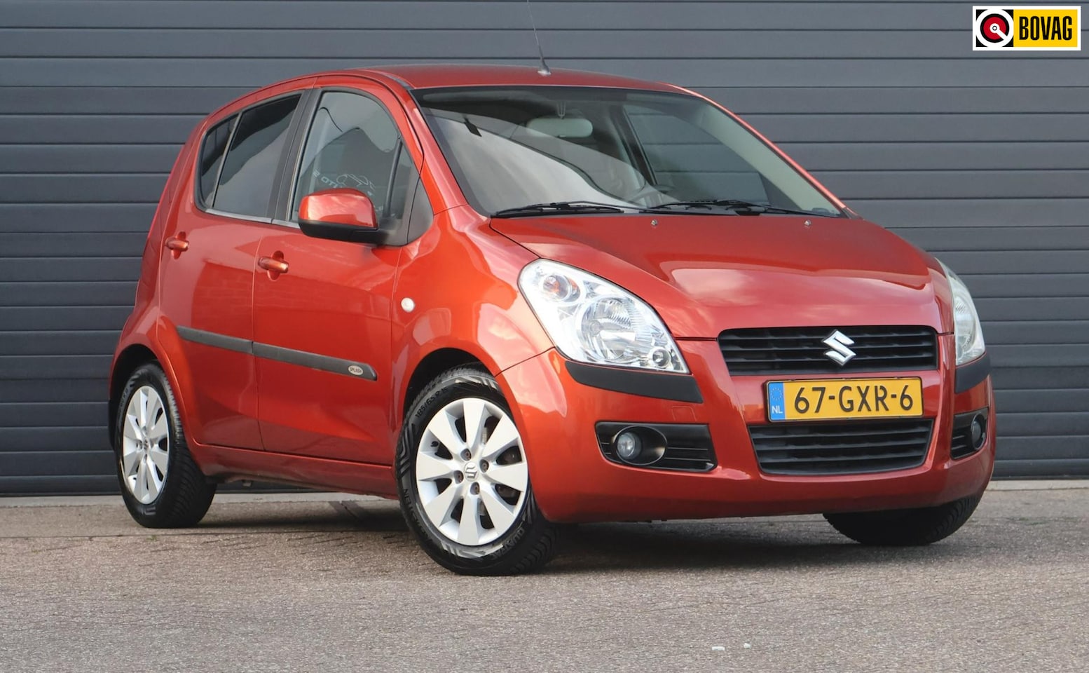 Suzuki Splash - 1.2 Exclusive Airco/Automaat/PDC/Trekhaak/Netjes - AutoWereld.nl