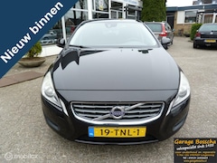 Volvo S60 - 1.6 T4 132KW KINETIC POWERSHIFT