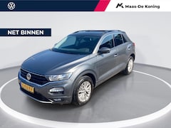 Volkswagen T-Roc - 1.0 TSI Style Business Navigatie · Parkeersensoren · Lane assist