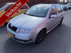 Skoda Fabia Combi - 1.4-16V Creation | Airco | APK TOT 11-08-2025 | Meeneemprijs | Trekhaak | Zie beschrijving