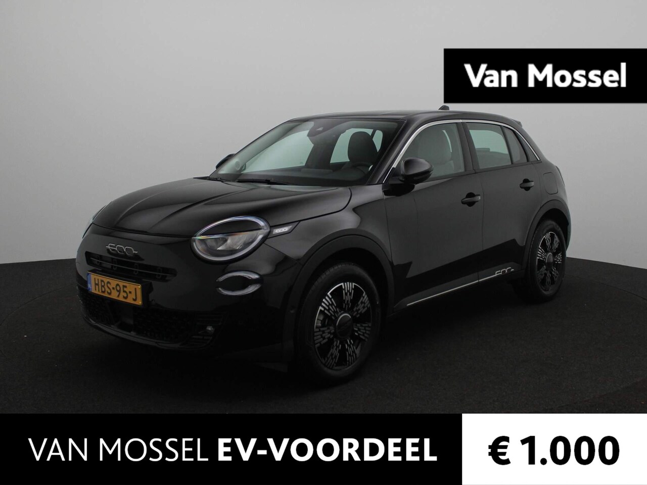 Fiat 600e - Urban 54 kWh 7.4 1- fase | Lichtmetalen velgen | Style Pack | - AutoWereld.nl