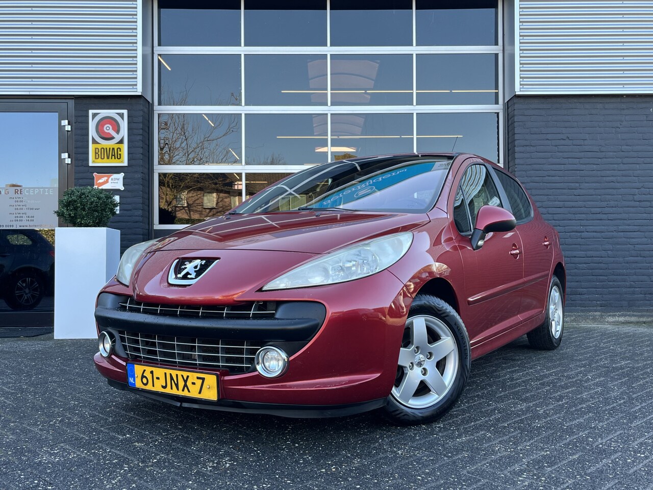 Peugeot 207 - 1.4 VTi XS Pack 1.4 VTi XS Pack, Airco, Cruise, Trekhaak, Pdc - AutoWereld.nl