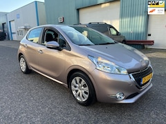 Peugeot 208 - 1.2 VTi Active 5 deurs zeer mooi