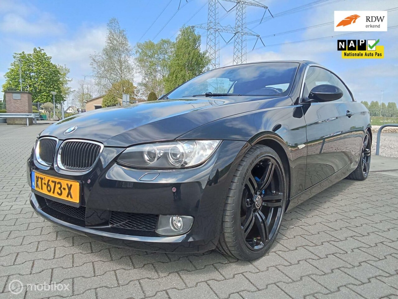 BMW 3-serie Cabrio - 325i High Executive/automaat/leder - AutoWereld.nl